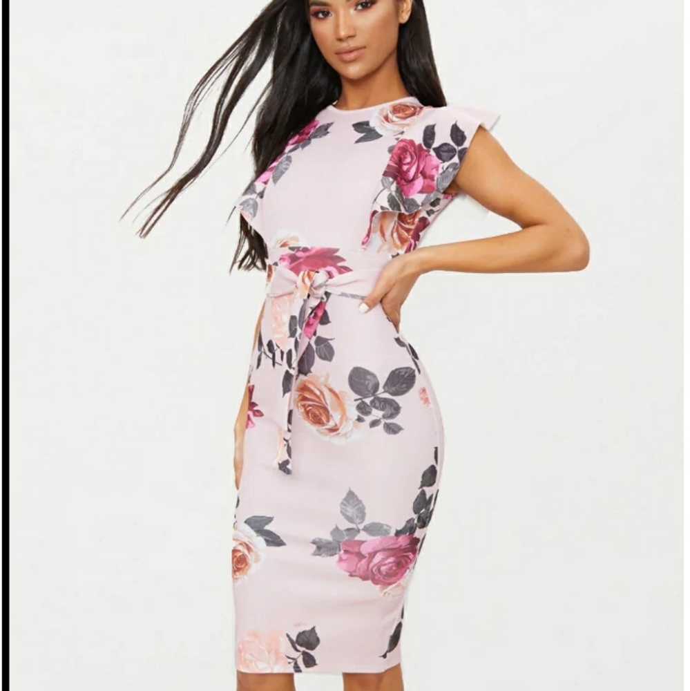 Pretty Little Thing dress NWT